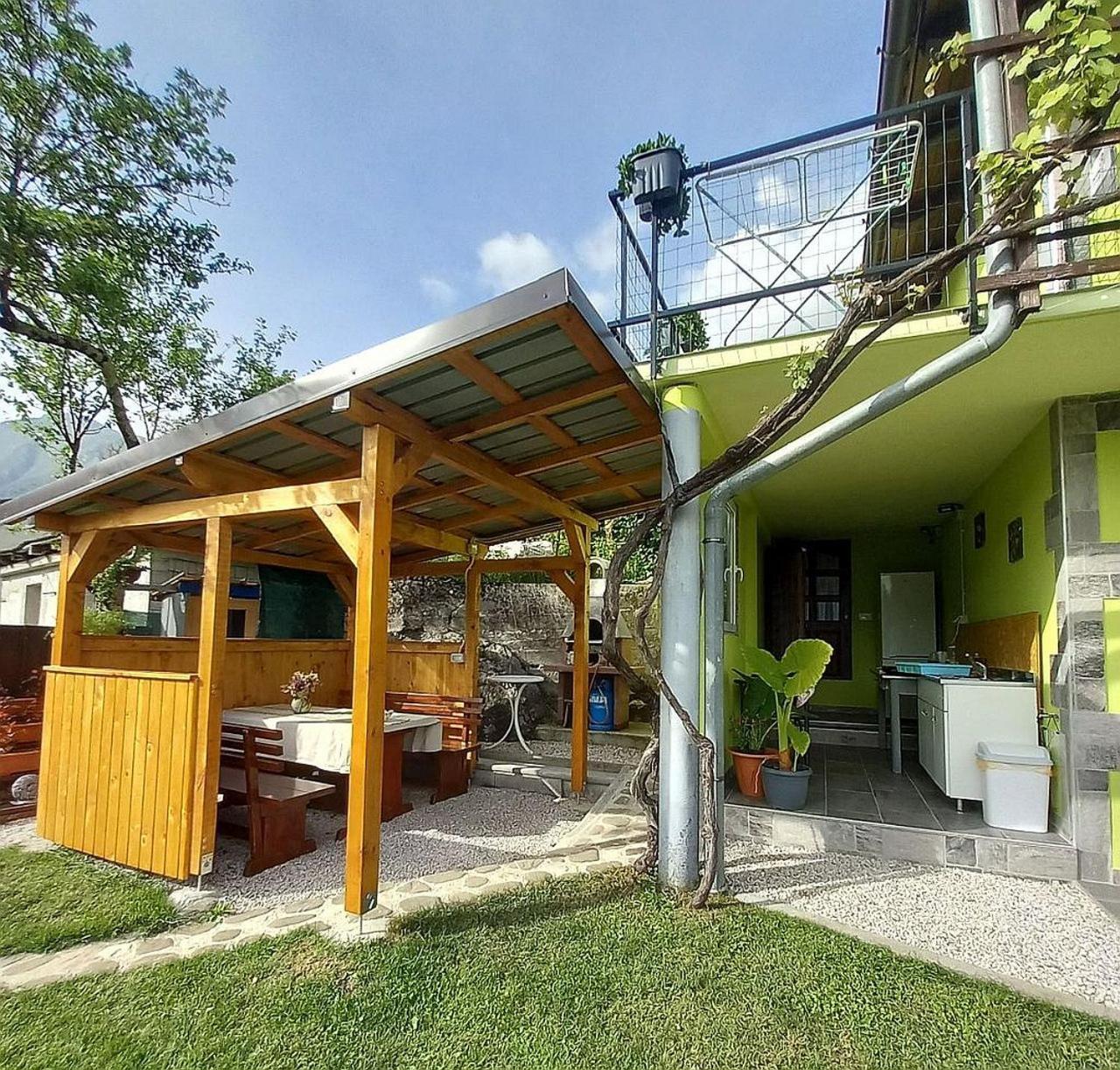 Hotel Krampez Kobarid Exteriér fotografie